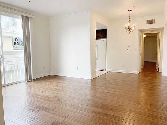 2nd image of 5210 Premiere Hills Cir APT 115