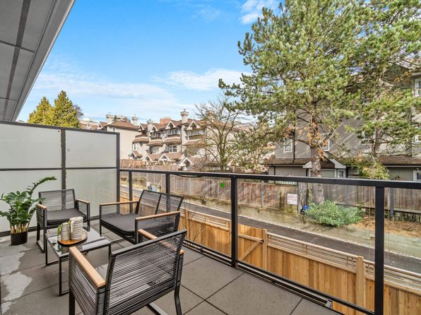 7161 17th Ave #205, Burnaby, BC V3N 0K1