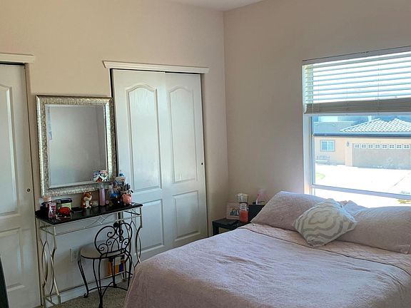 4th image of 711 Maxey Marie Ave