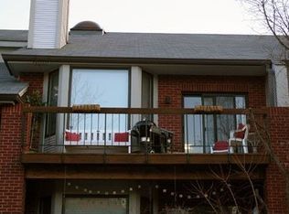 5600 Waterman Blvd APT 4, Saint Louis, MO 63112