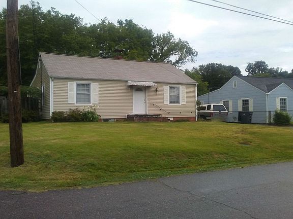 3rd image of 3532 Feathers St