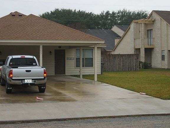 3rd image of 105 Sherwood Dr