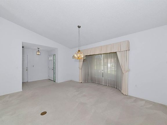 3rd image of 5909 Garden Lakes Majestic