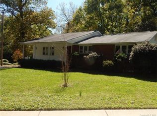 4914 Gilmore Dr, Charlotte, NC 28209