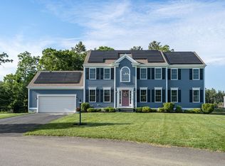 5 Sycamore Ln, Bridgewater, MA 02324