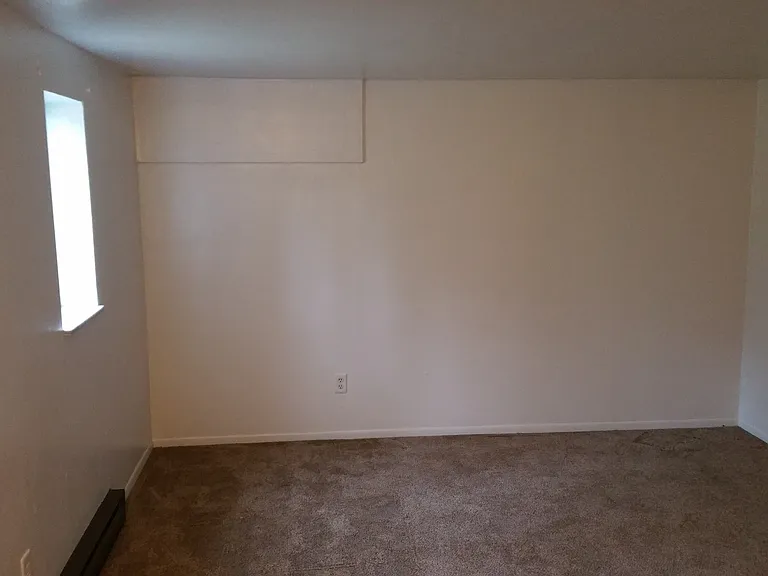 Hampshire Estates Apartments and Self Storage — Photo 42