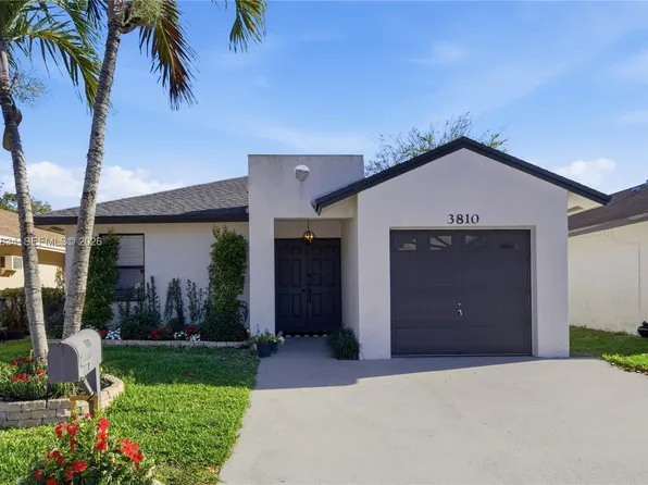 3810 NW 23rd Pl, Coconut Creek, FL 33066