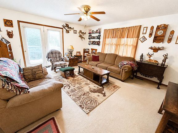 4th image of 10751 Country Road Ak-541