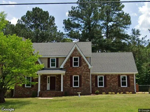 110 Forest Lake Way, Fayetteville, GA 30215