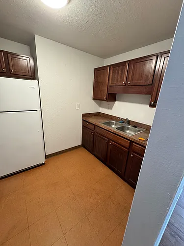 128 Arthur St Photo 1