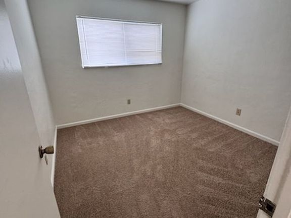5th image of 970 Wilbur Ave #964-B