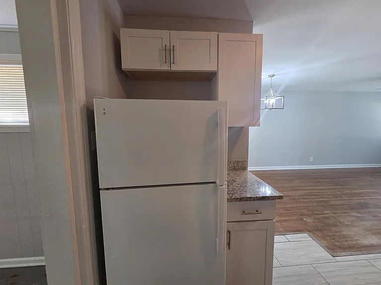 1486 Patterson St — Photo 9