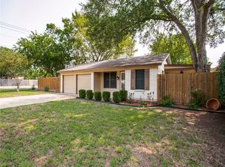 6620 Summit Ridge Dr, Watauga, TX 76148
