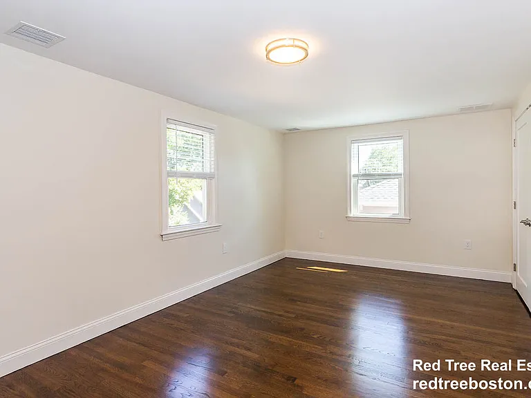 77 Rock Glen Rd — Photo 10