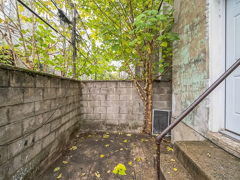 5328 Glenmore Ave — Photo 13