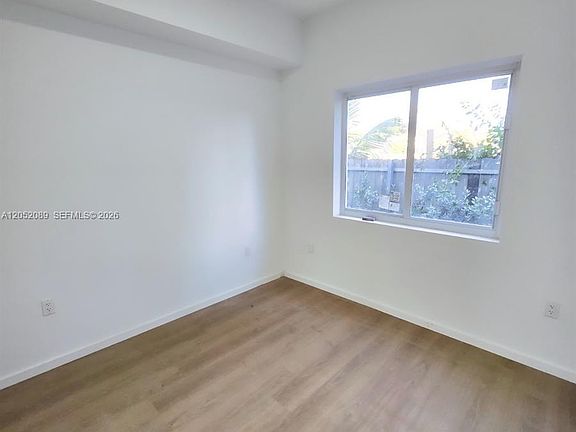 4th image of 8106 NE 1st Ave #12