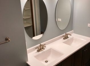 1630 Holly Ave, Darien, IL 60561