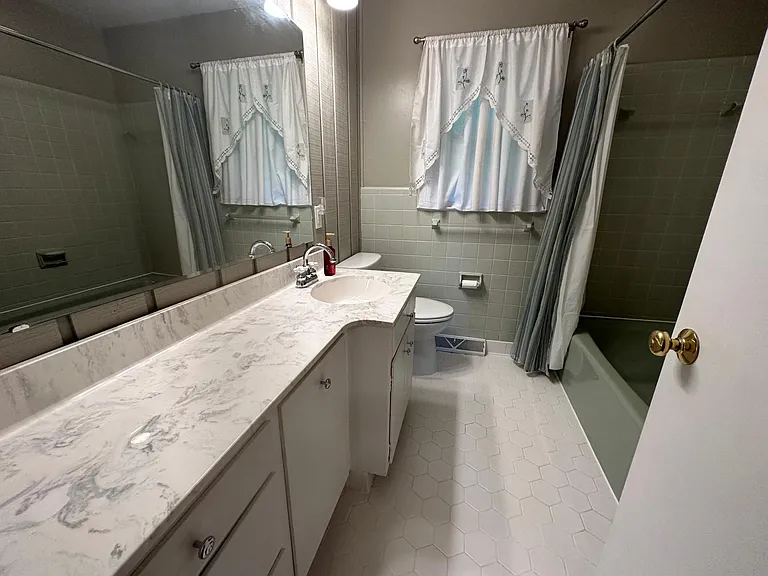 6089 State Highway 902 — Photo 15
