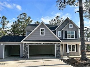 871 Winds Way, Aberdeen, NC 28315
