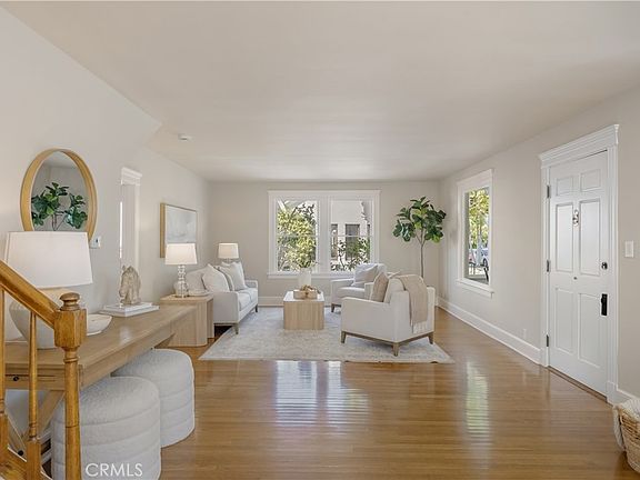 3rd image of 239 Euclid Ave