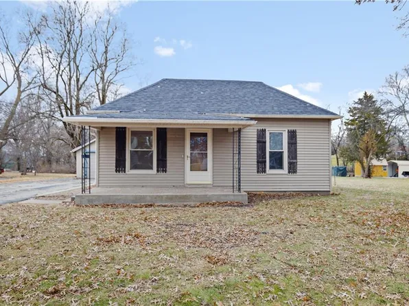 1508 E 6th St, Trenton, MO 64683