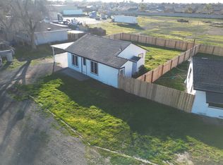 1465 W Bush St #9, Lemoore, CA 93245