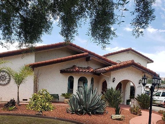 2nd image of 125 Sanchez Dr