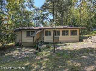 1304 Hill Rd, East Stroudsburg, PA 18302