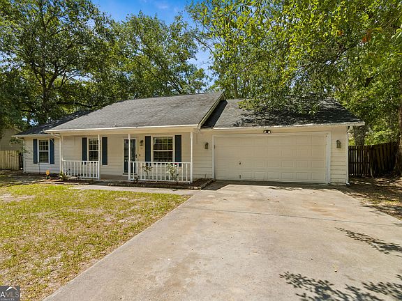 4th image of 111 Royal Acres Cir