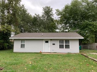 602 S Lake St, Mountain Grove, MO 65711