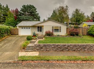 17790 Wolf Dr, Sandy, OR 97055