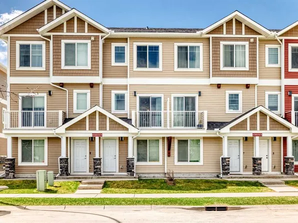 109 Redstone Cir NE, Calgary, AB T3N 0M8
