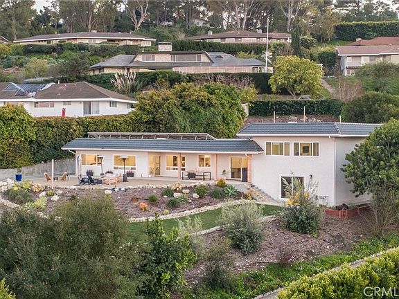 2nd image of 28829 Crestridge Rd