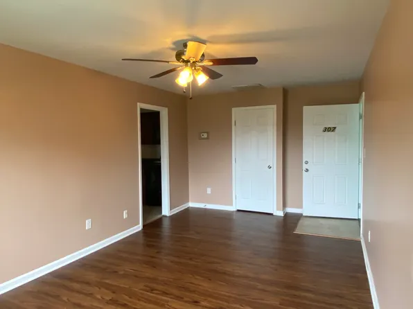 1413 Townley Dr, Lexington, KY