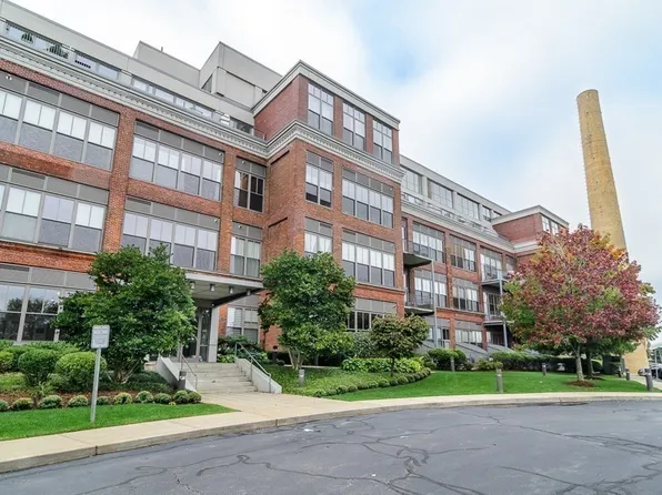 156 Porter St APT 354, East Boston, MA 02128