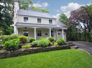 66 Oakview Ter, Short Hills, NJ 07078