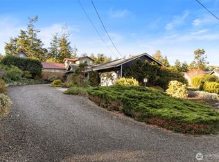 909 55th Street, Port Townsend, WA 98368