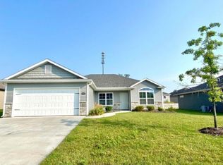 4085 W Posey Ln, Columbia, MO 65203