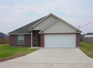 5425 Westchester Ln, Lumberton, TX 77657