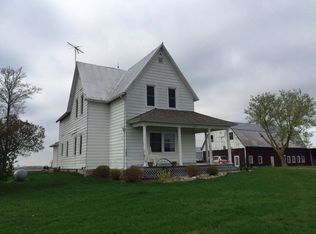 E1175 County Rd S, Luxemburg, WI 54217