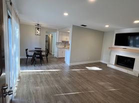 6504 College Grove Dr