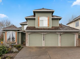10573 SW Naeve St, Tigard, OR 97224