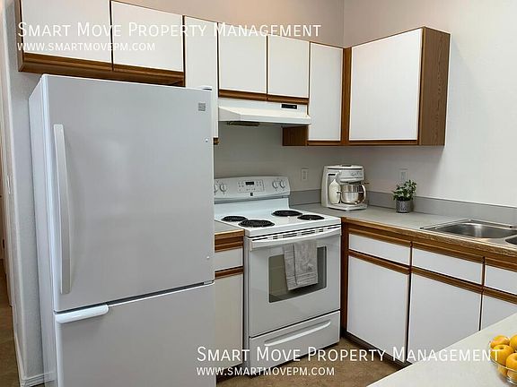 5th image of 222 S Straughan Ave