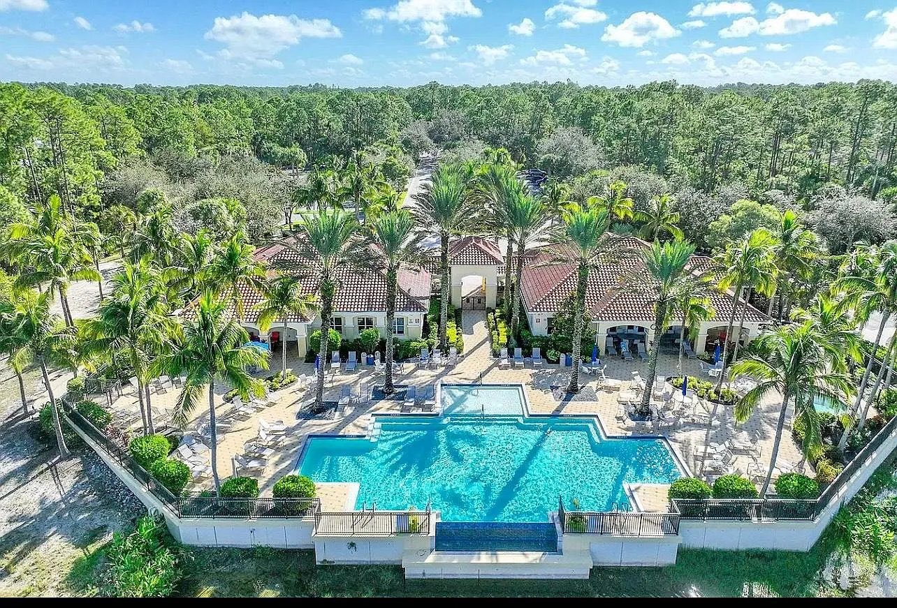 1710 Tarpon Bay Dr SW — Photo 1