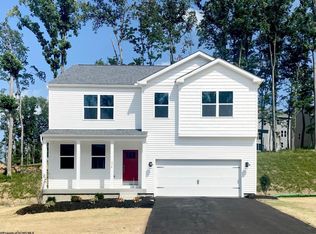 334 Dye Ln, Morgantown, WV 26501