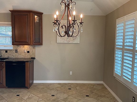 5th image of 5523 Teal Dr