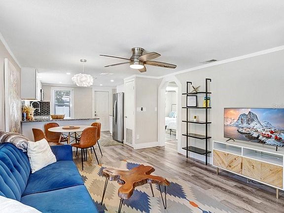 5th image of 1811 E PALIFOX STREET