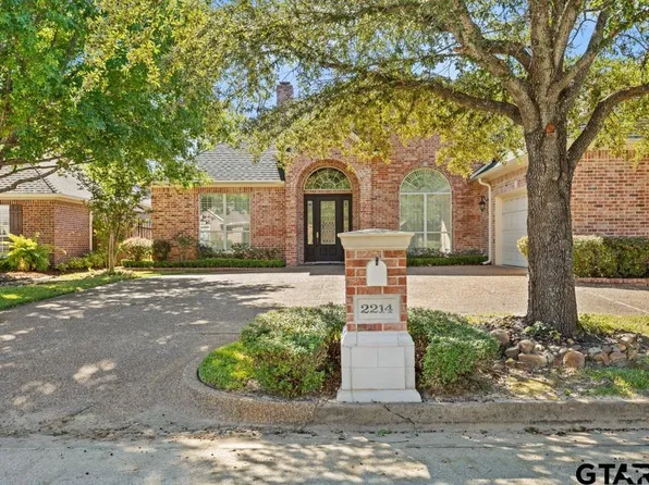 2214 Kennebunk Ln, Tyler, TX 75703