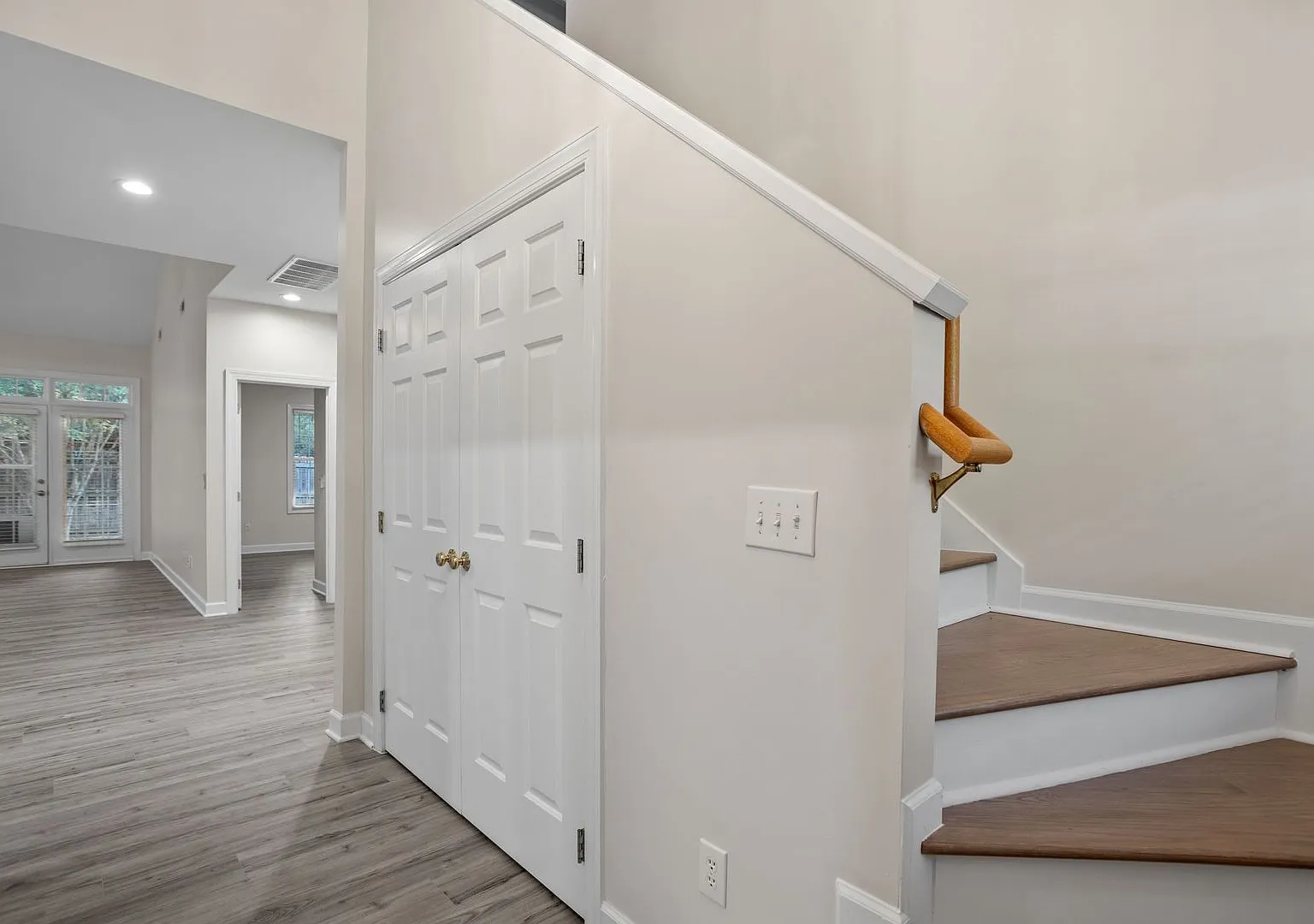 Beautiful 3 bedroom, 2.5 bath Townhouse in Raleigh, NC at The Reserve at Durant — Photo 4