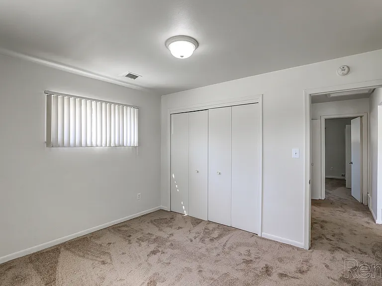 Campbell Row Apartments — Photo 19